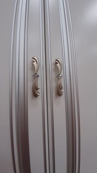 Шкаф для одежды 3-х дверный «Мелания» 01 (Рамух белый/Белое дерево матовое)